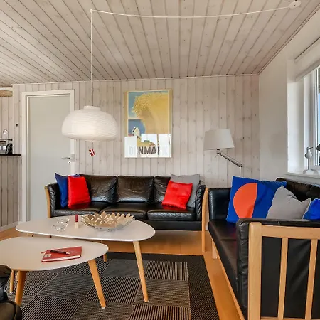 Сasa de vacaciones Traeferiehus Beliggende 400m Fra Havet Sj494 Harboør