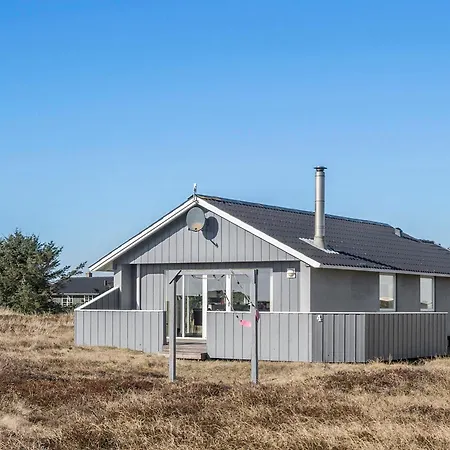 Traeferiehus Beliggende 400m Fra Havet Sj494 Vakantiehuis *