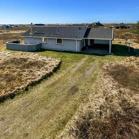 Traeferiehus Beliggende 400m Fra Havet Sj494 Vakantiehuis *